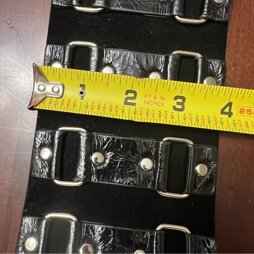 WCM wide statement stretch belt leather suede  black w/ silver toned hardware - Picture 4 of 7